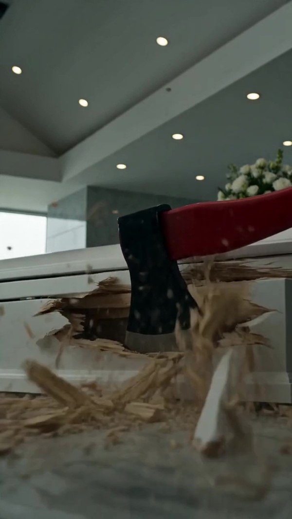Everyone Thought She Was Dead Until the Maid Grabbed an Axe